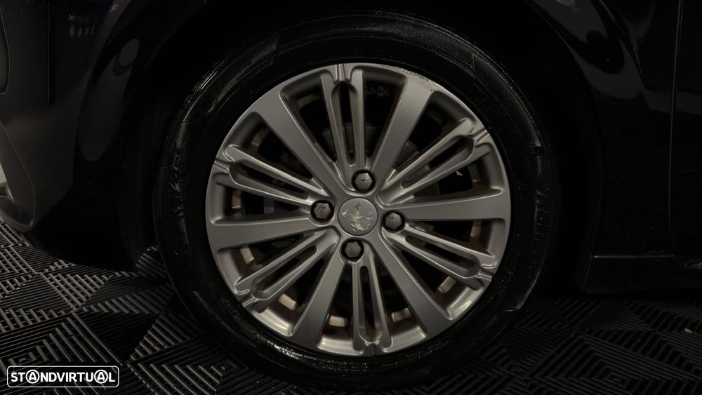 Peugeot 208 1.5 BlueHDi Allure - 8