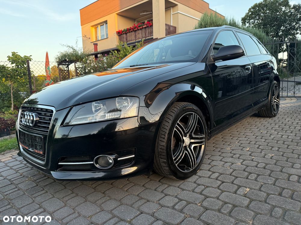 Audi A3 Sportback 1.4 TFSI S line Sportpaket - 32
