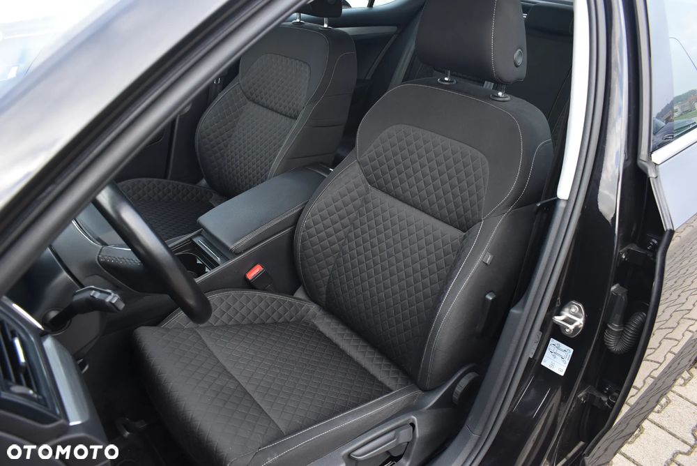 Skoda Superb 2.0 TDI SCR Ambition DSG - 11