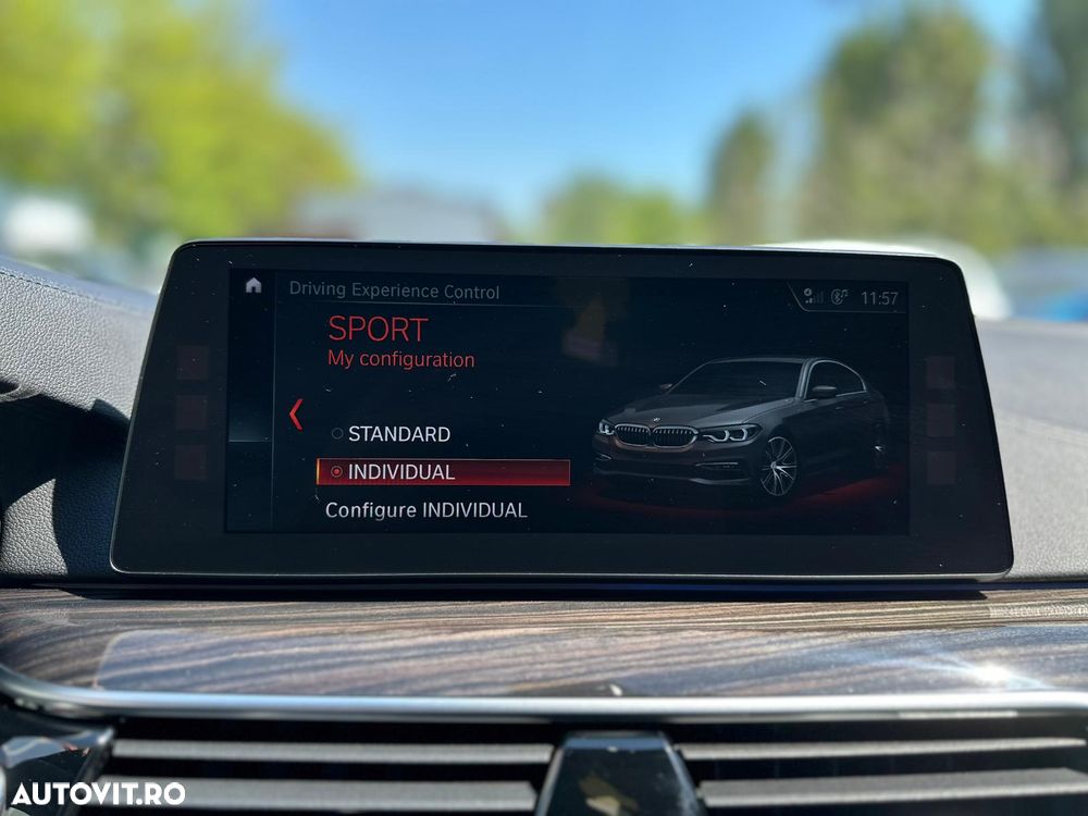 BMW Seria 5 530d AT - 24