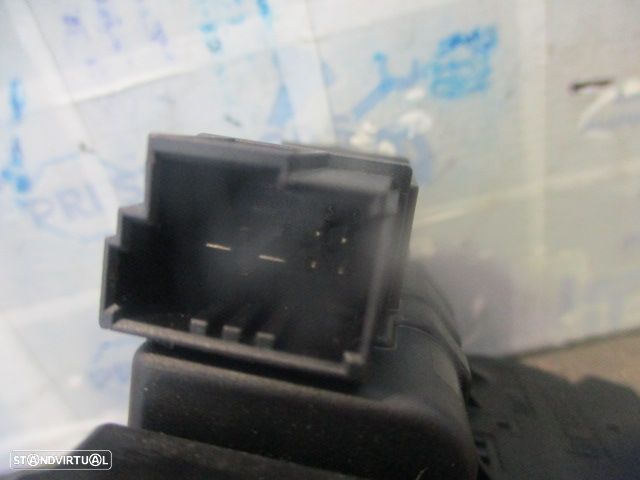 Fecho 5124726954302 BMW F10 2012 525 XDRIVE 2.0D 4X4 218CV 4P PRETO MALA 5 + 6 PINOS BMW F31 2014 320D 163CV 5P CINZA - 5