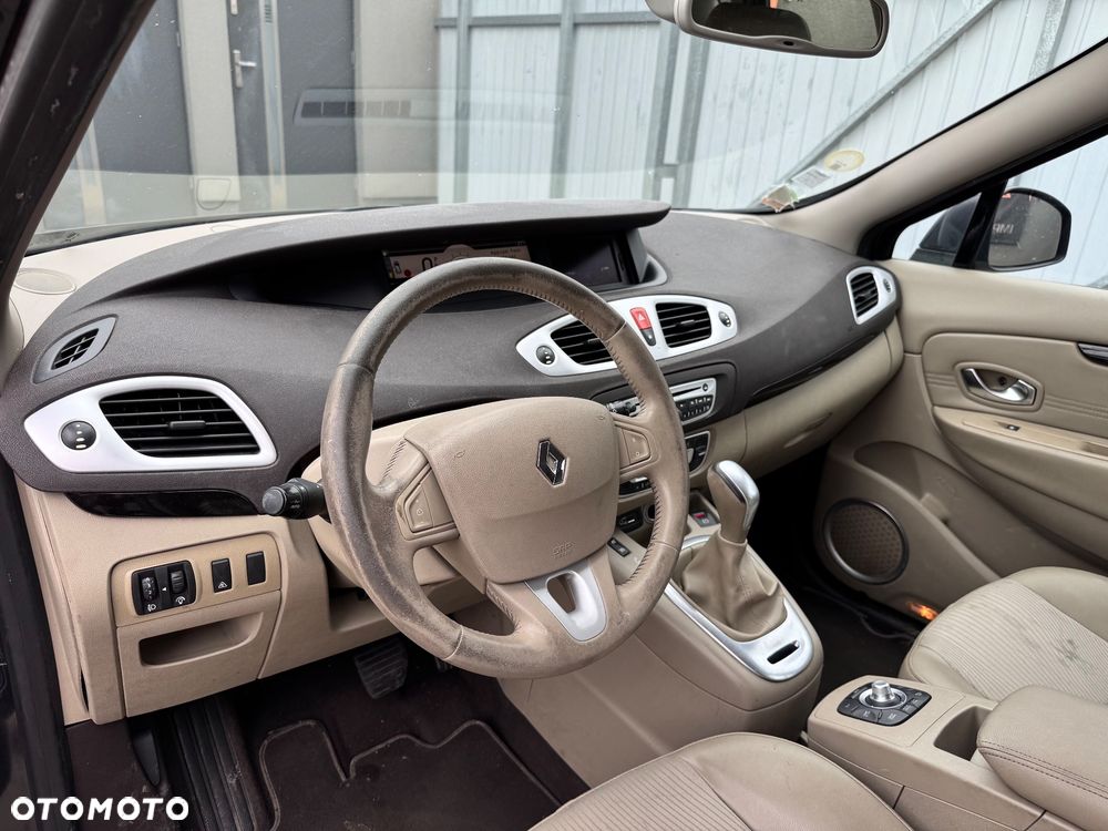 Renault Scenic 1.5 dCi Tech Run EDC - 9