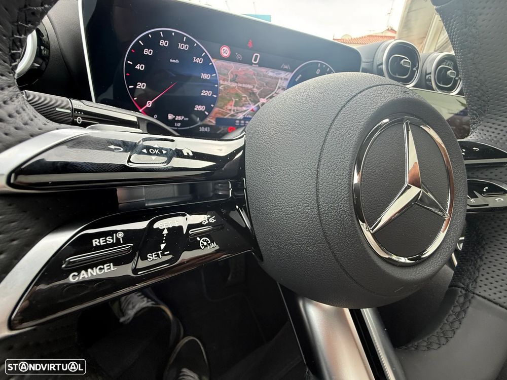 Mercedes-Benz GLC 300 de Coupe 4Matic - 35