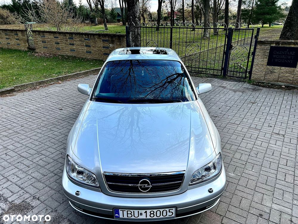 Opel Omega 2.2 Elegance - 9