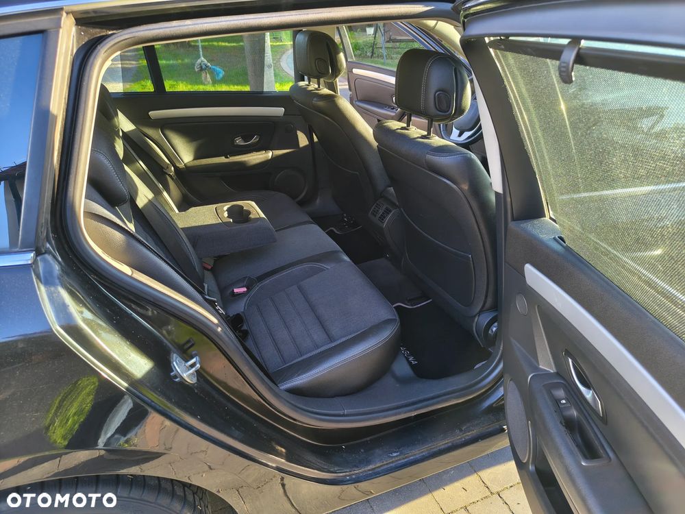 Renault Laguna dCi 150 FAP GT - 10