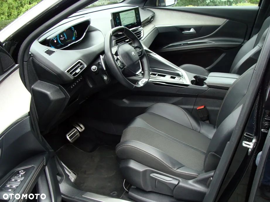 Peugeot 3008 Hybrid 225 e-EAT8 GT Pack - 17