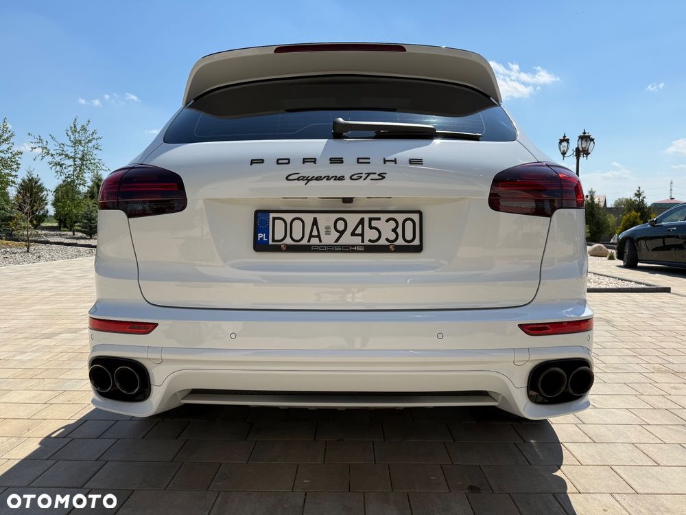 Porsche Cayenne GTS - 8