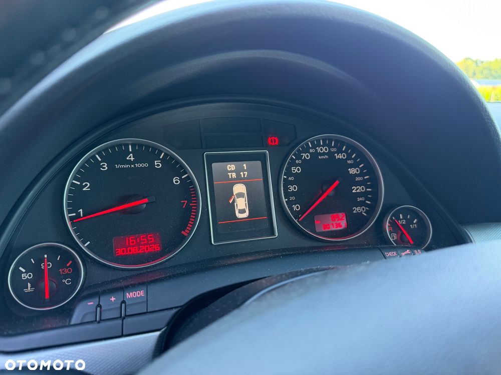 Audi A4 Avant 1.8T - 9
