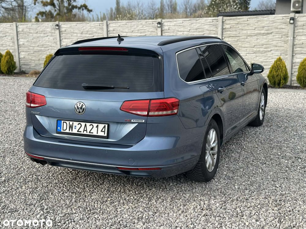 Volkswagen Passat 1.8 TSI BMT Comfortline - 15