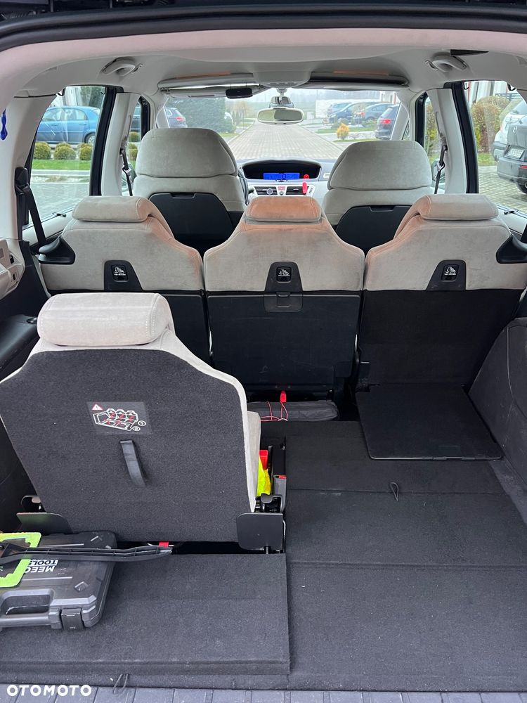 Citroën C4 Picasso 2.0 HDi Exclusive - 18