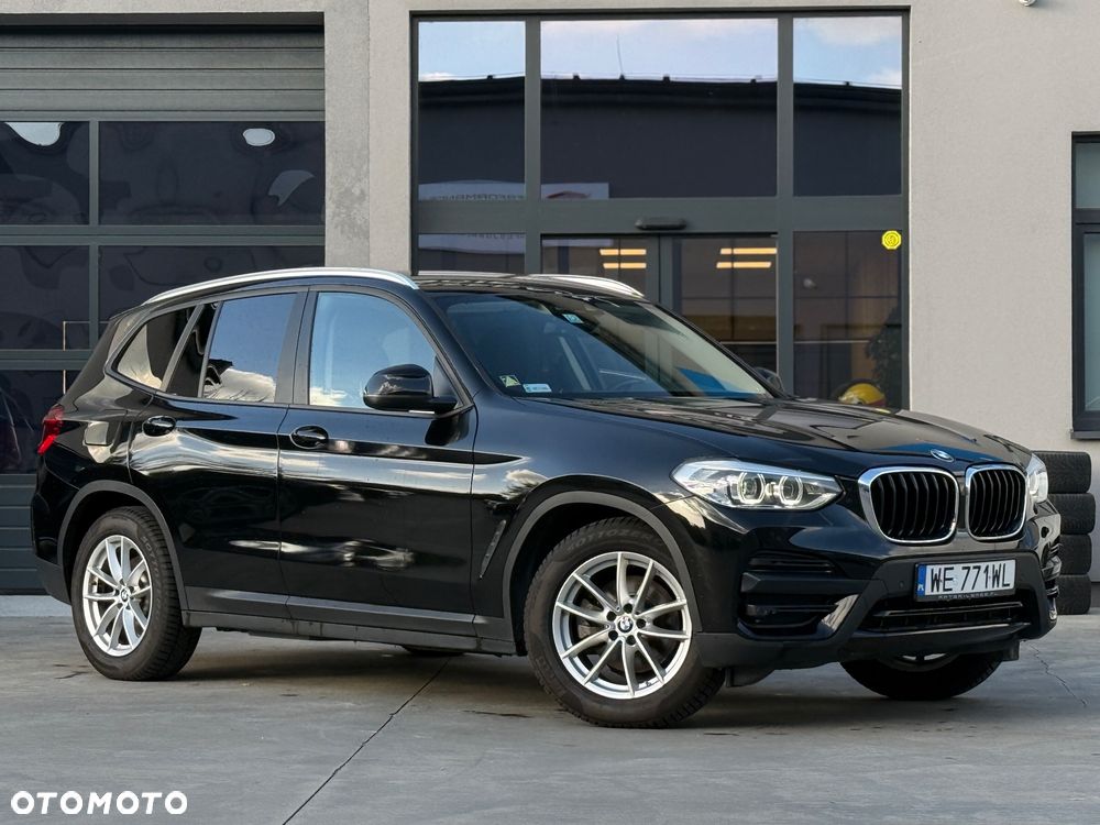 BMW X3 xDrive20i Advantage - 1