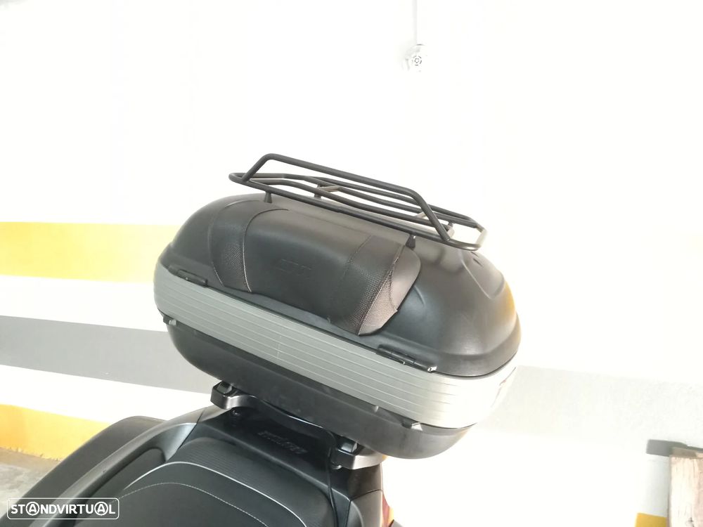 Honda Deauville NT 700 VA - 32