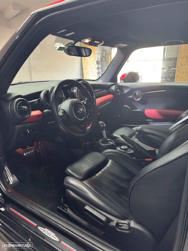 MINI 3 Portas John Cooper Works Auto Desportiva - 6