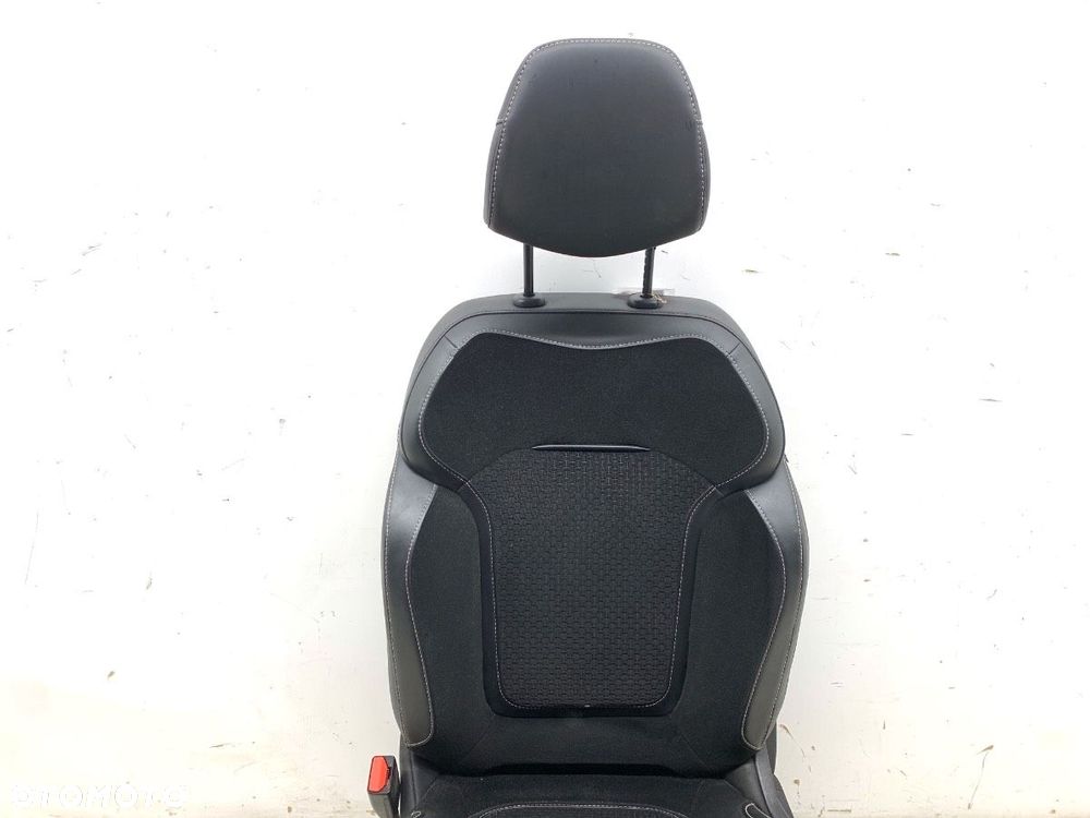 FOTEL LEWY PRZÓD  RENAULT MEGANE IV sedan 2016 - 2022 1.3 TCe 140 (LVNB) 103 kW [140 KM] benzyna - 2