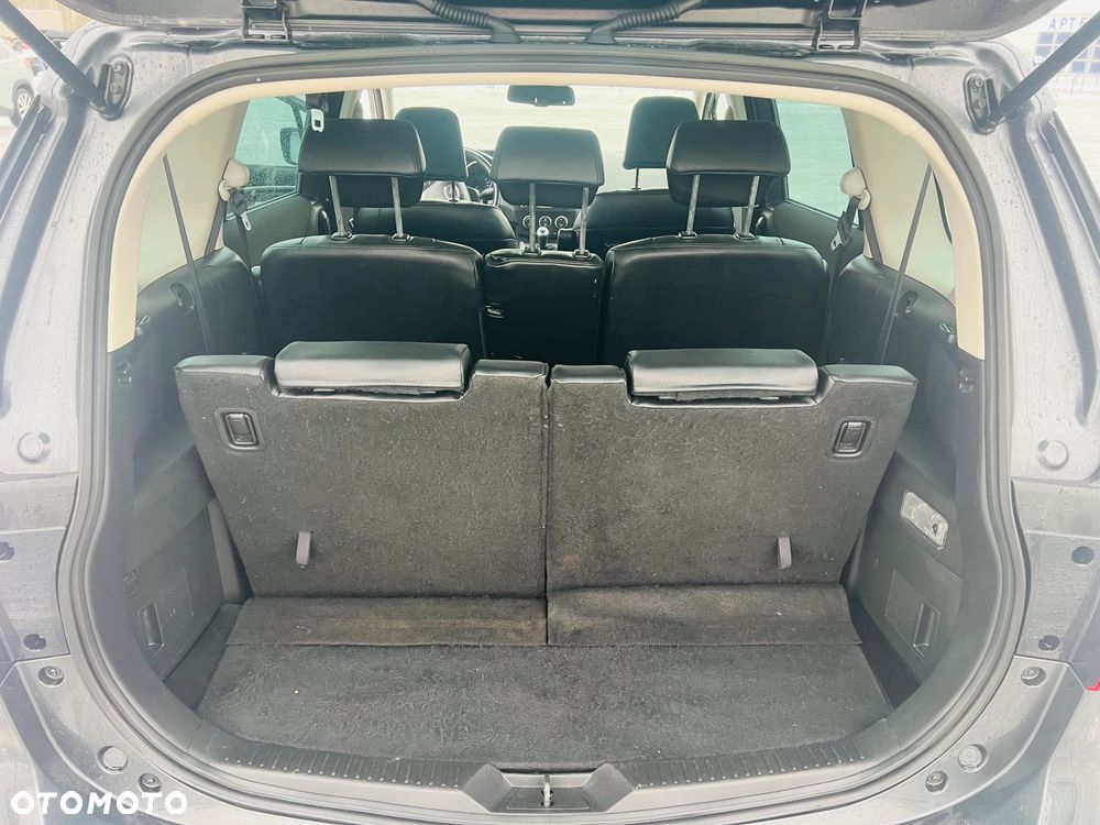 Mazda 5 2.0 Exclusive + - 19