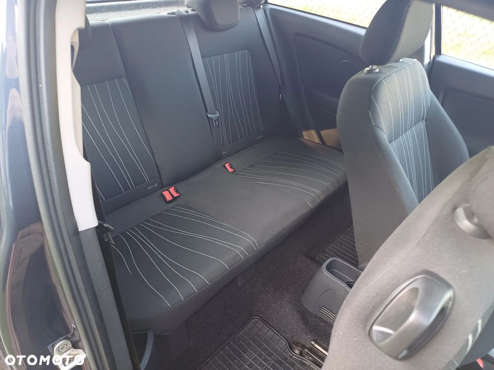 Opel Corsa - 6