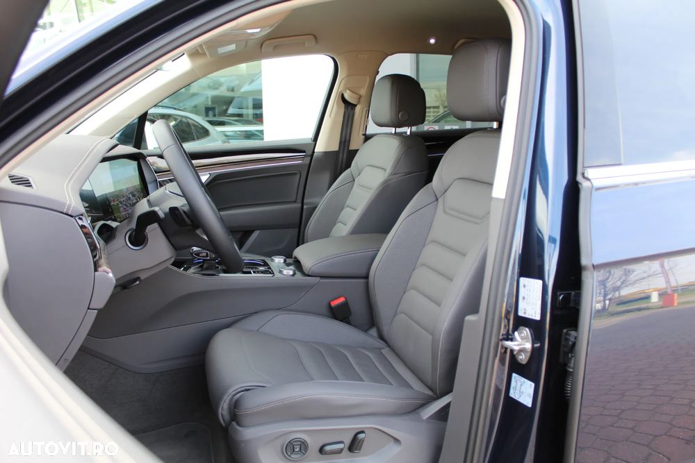 Volkswagen Touareg 3.0 V6 TDI SCR 4Motion Automatik Elegance - 31