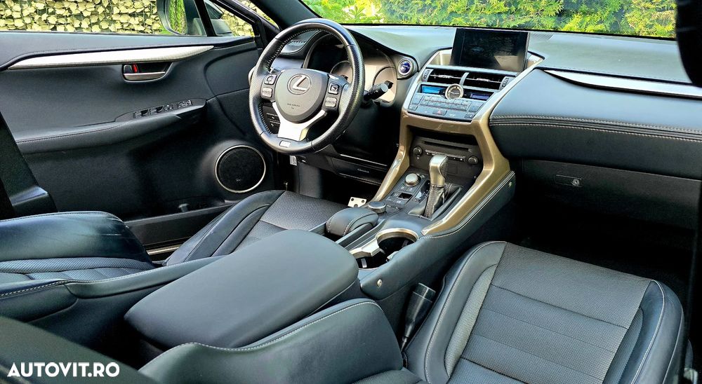 Lexus Seria NX 300h E-FOUR F SPORT - 34