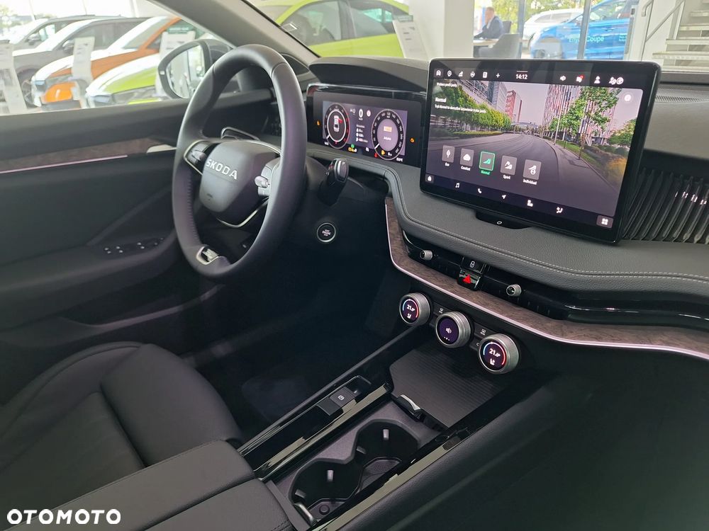 Skoda Superb 2.0 TSI L&K DSG - 30