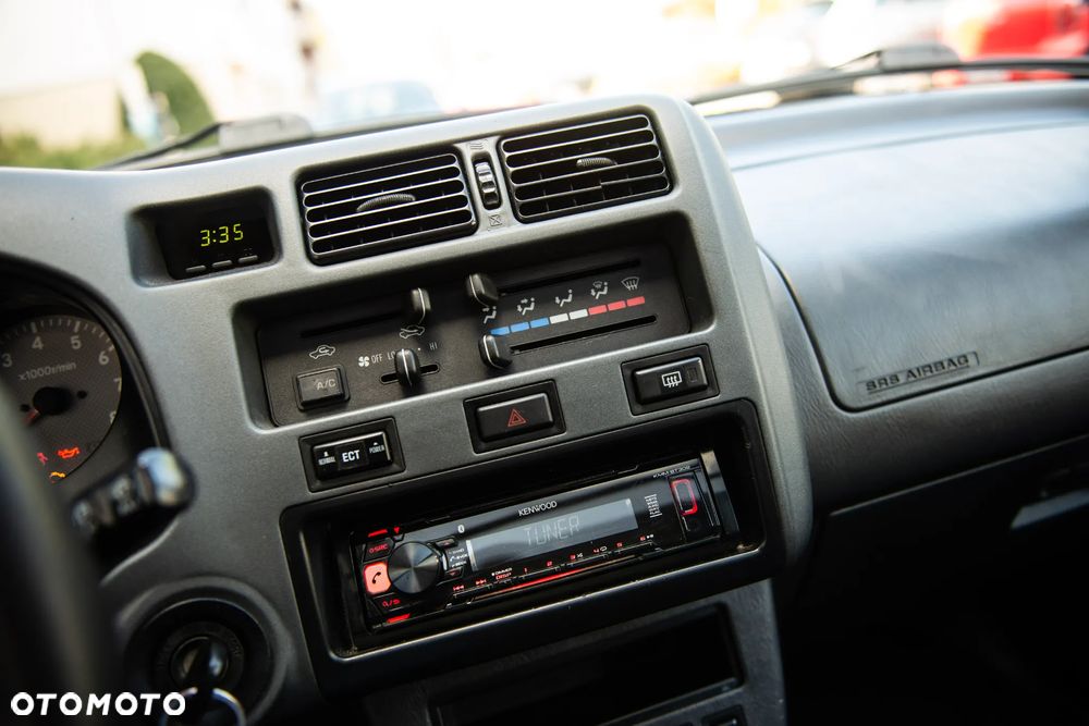 Toyota RAV4 - 24