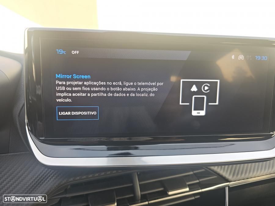 Peugeot 2008 1.2 Hybrid Allure e-DCS6 - 52