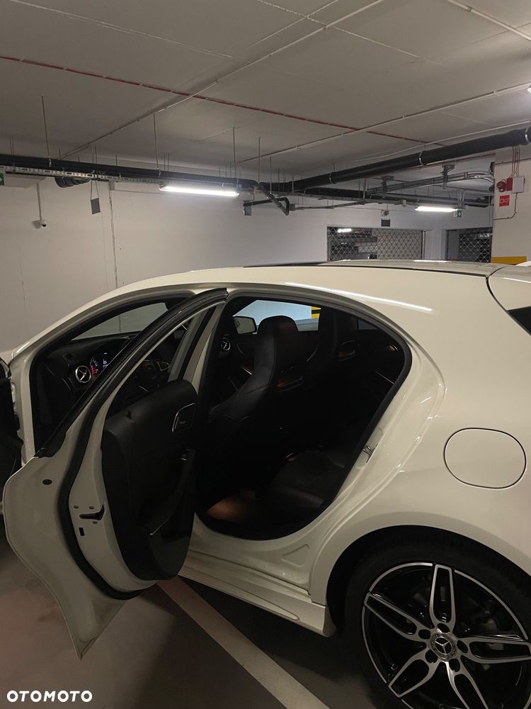 Mercedes-Benz Klasa A 180 7G-DCT AMG Line - 5