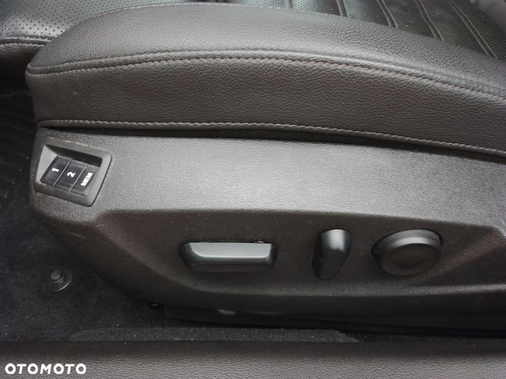 Opel Insignia 2.0 CDTI Cosmo S&S - 32