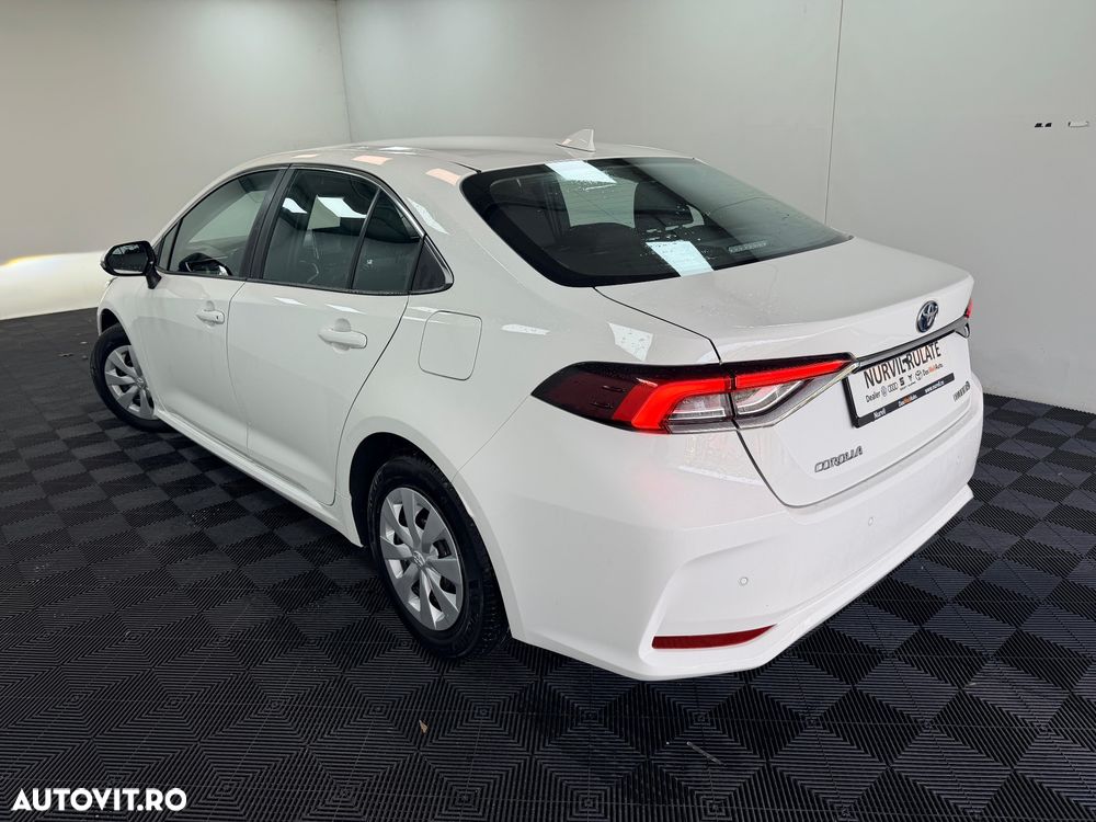 Toyota Corolla 1.8 HSD Business - 13