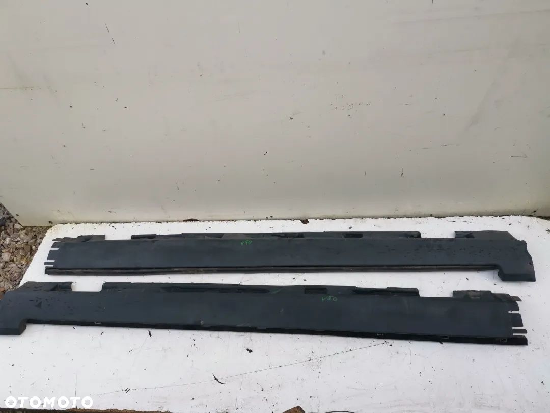 PRÓG LISTWA PROGOWA LEWA VOLVO V50 - 1
