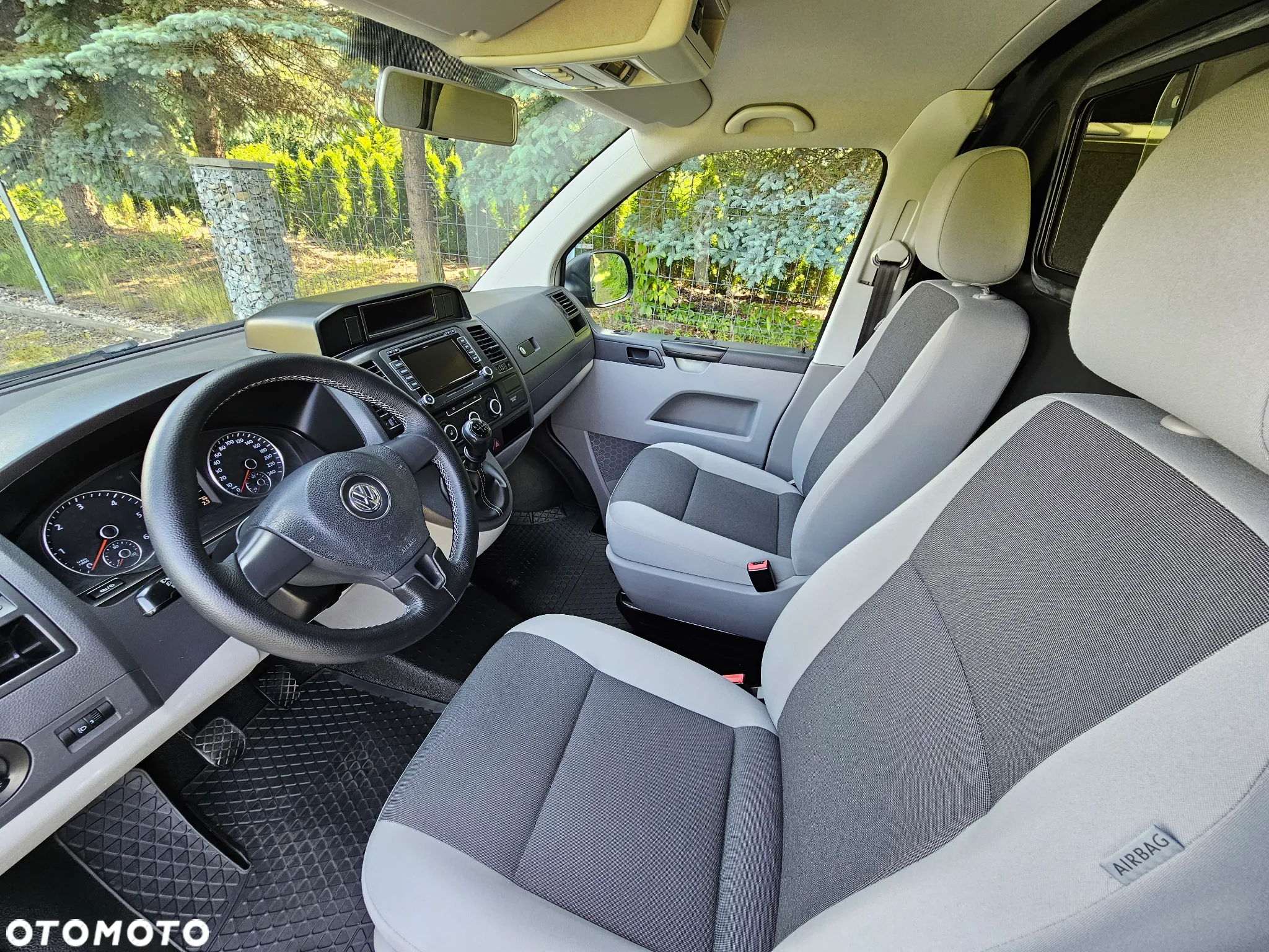 Volkswagen Transporter T5 TDI L2 - 18