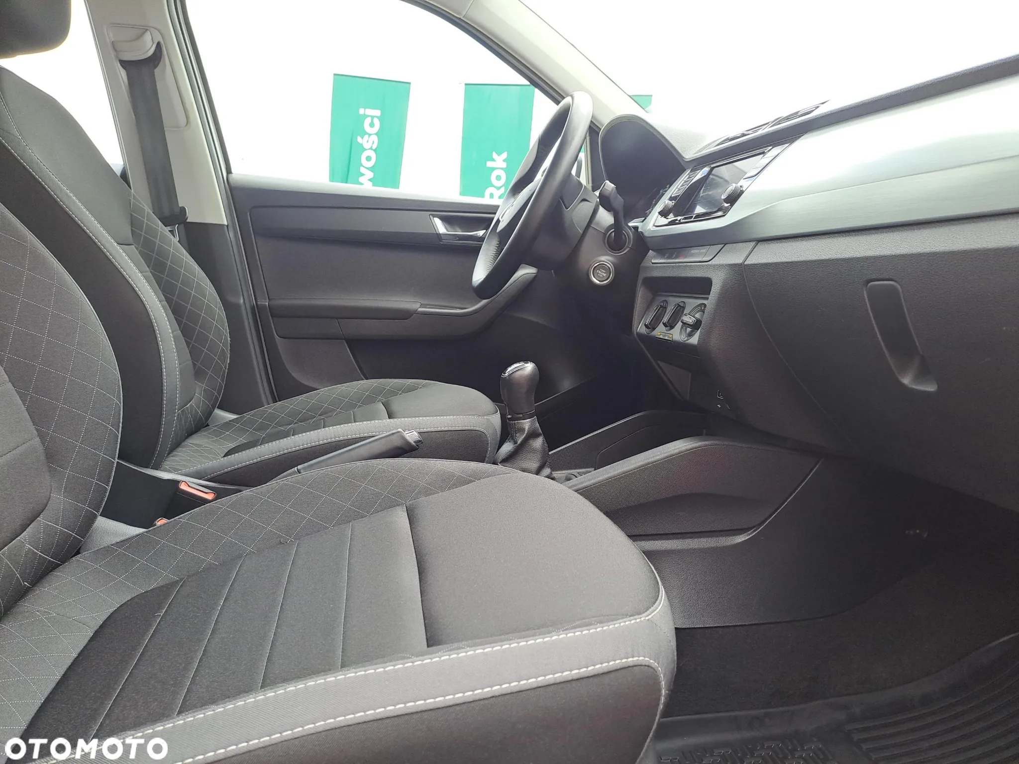 Skoda Fabia 1.0 TSI Ambition - 10