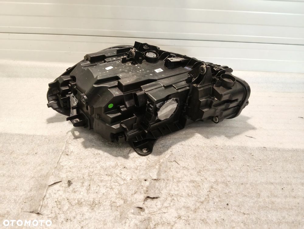 BMW 1 F40 FULL LED PRZÓD STRONA PRAWA  5A1E056 - 8