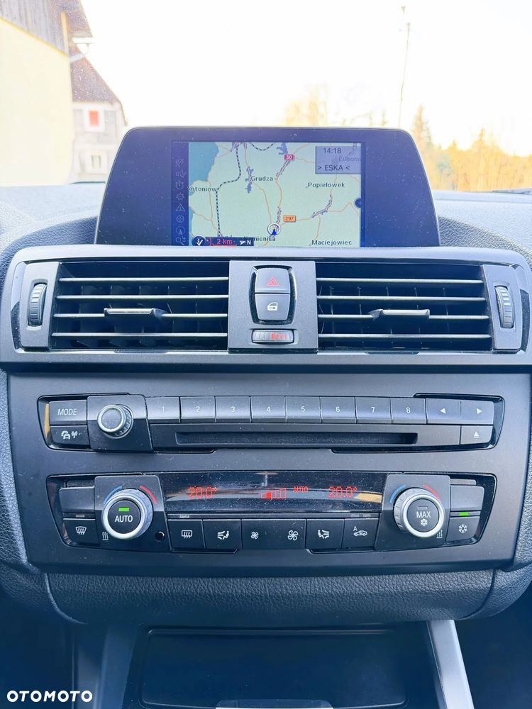 BMW Seria 1 118d DPF Edition Lifestyle - 12