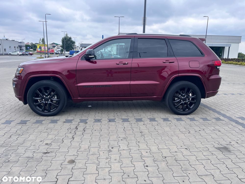 Jeep Grand Cherokee - 4