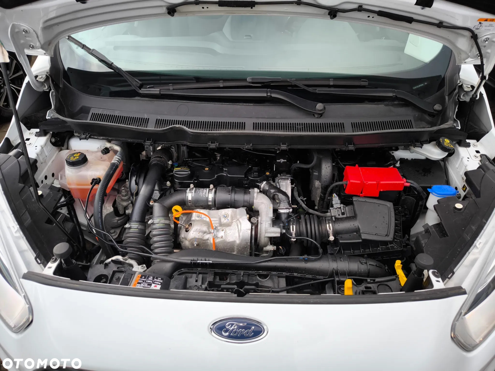 Ford Tourneo Courier 1.5 TDCi Titanium - 23