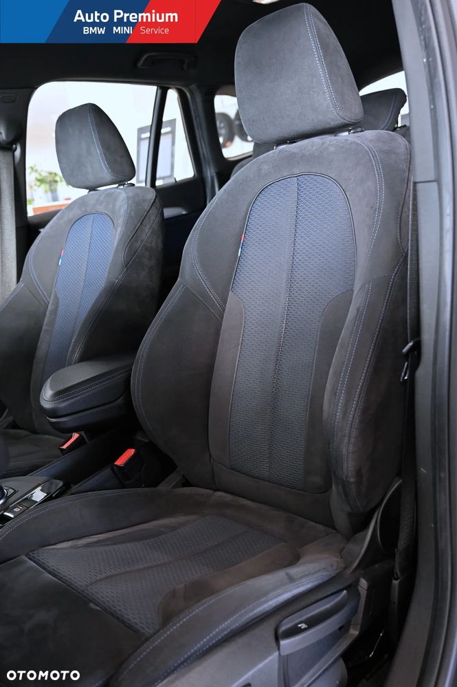 BMW X1 xDrive18d - 12