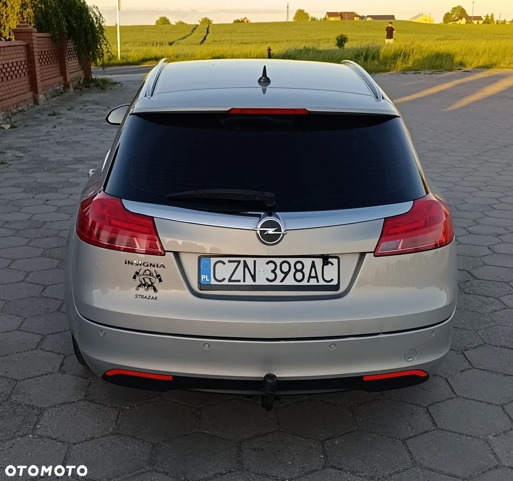 Opel Insignia 1.8 Sport - 16
