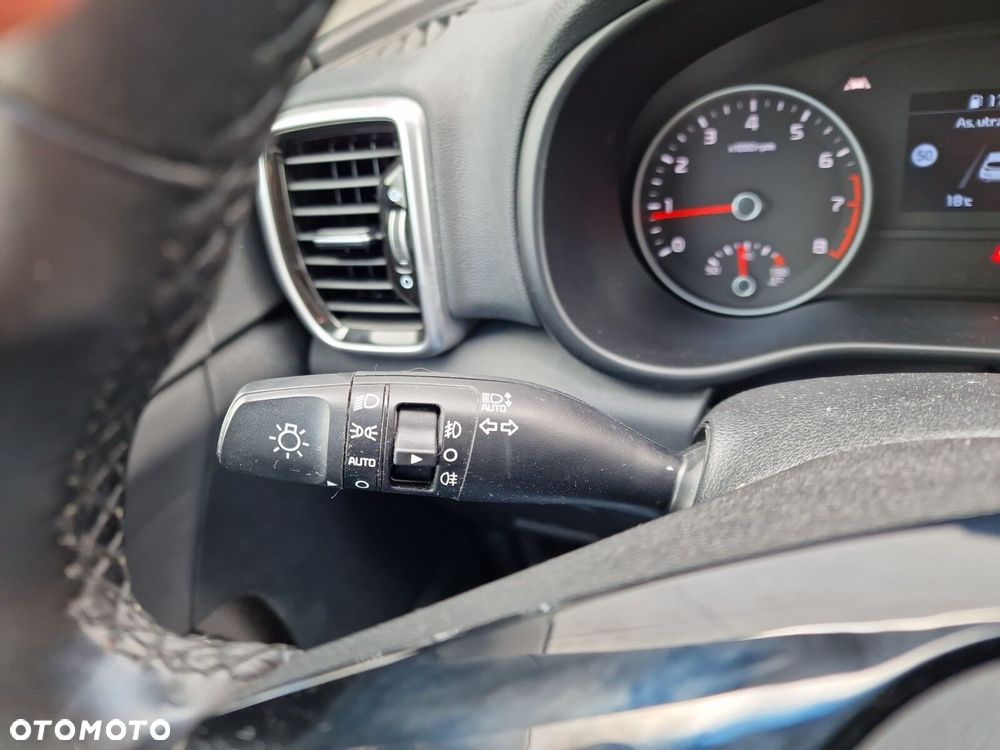 Kia Sportage 1.6 GDI Black Edition 2WD - 22
