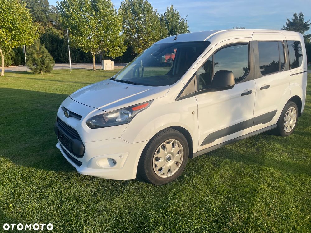Ford Tourneo Connect - 8