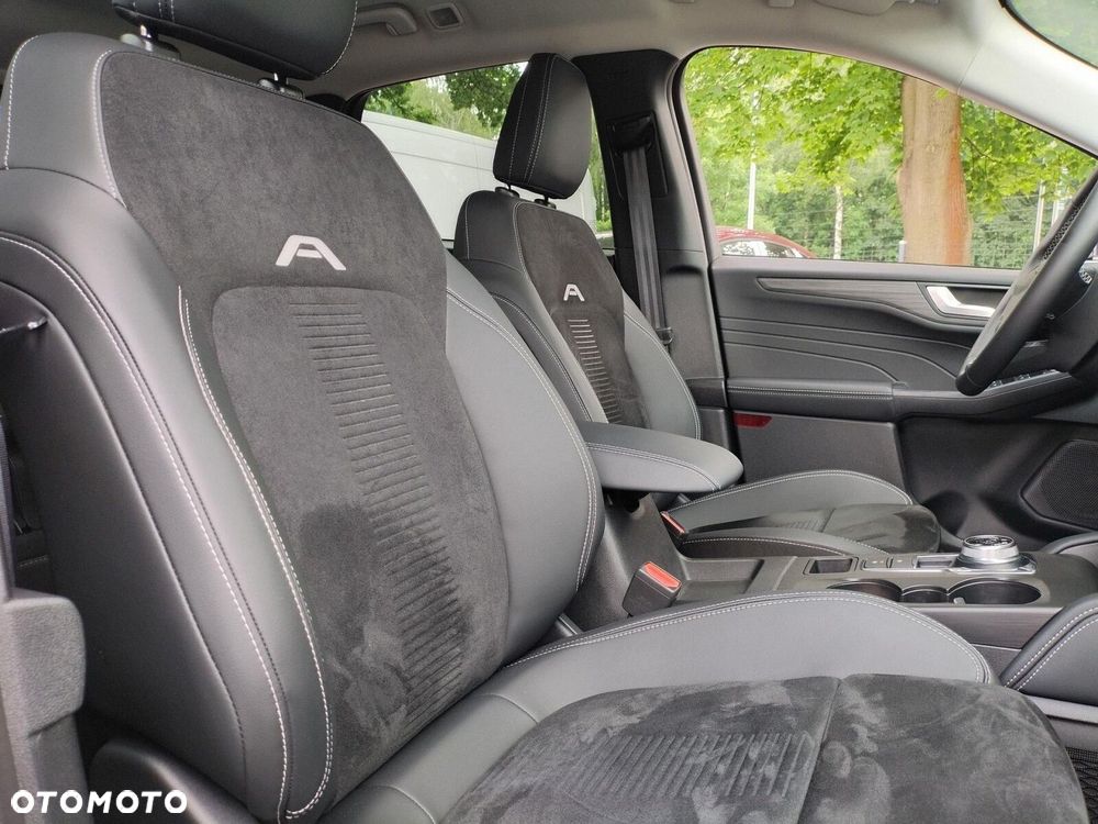 Ford Kuga 2.5P PHEV FWD Active X eCVT - 37