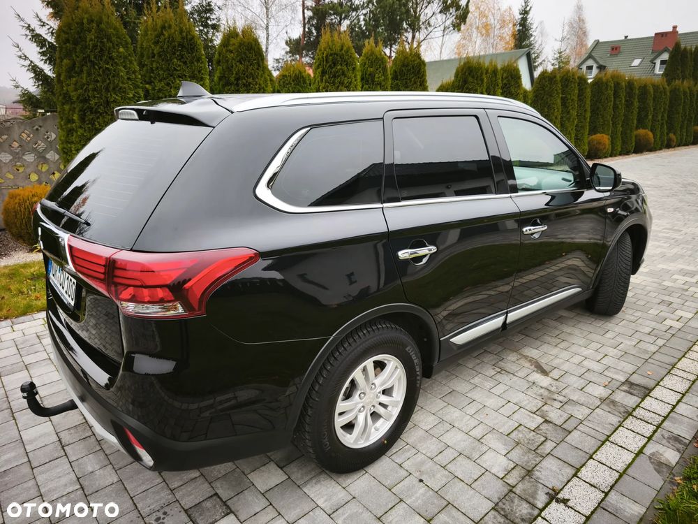 Mitsubishi Outlander 2.0 2WD Plus - 36