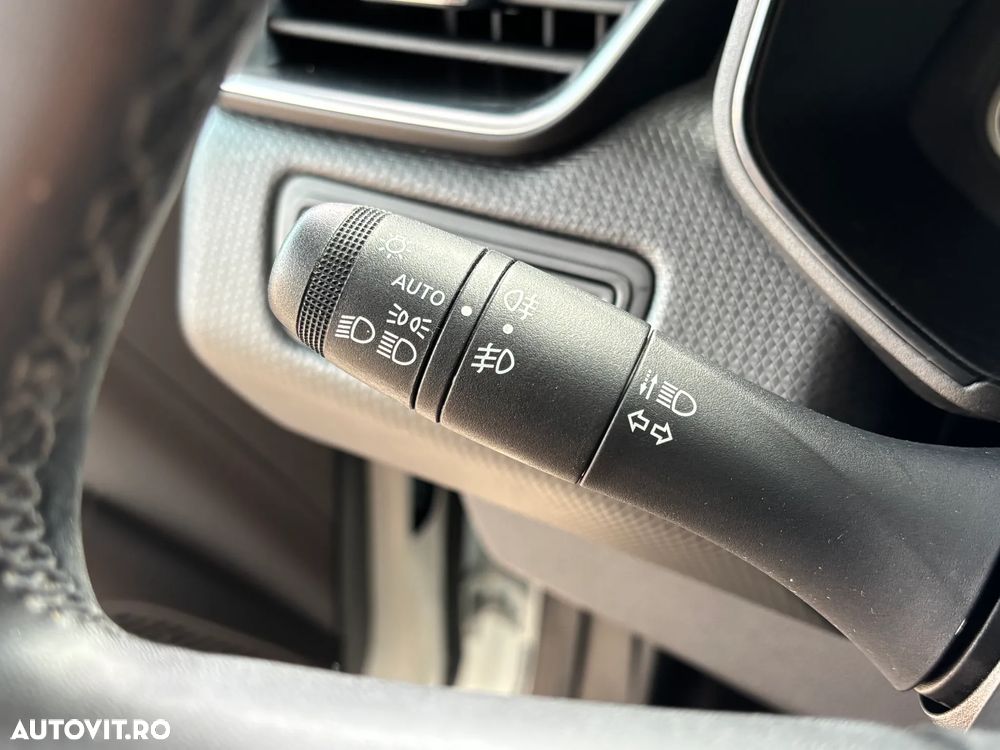 Renault Clio V full hybrid 145 Equilibre - 17