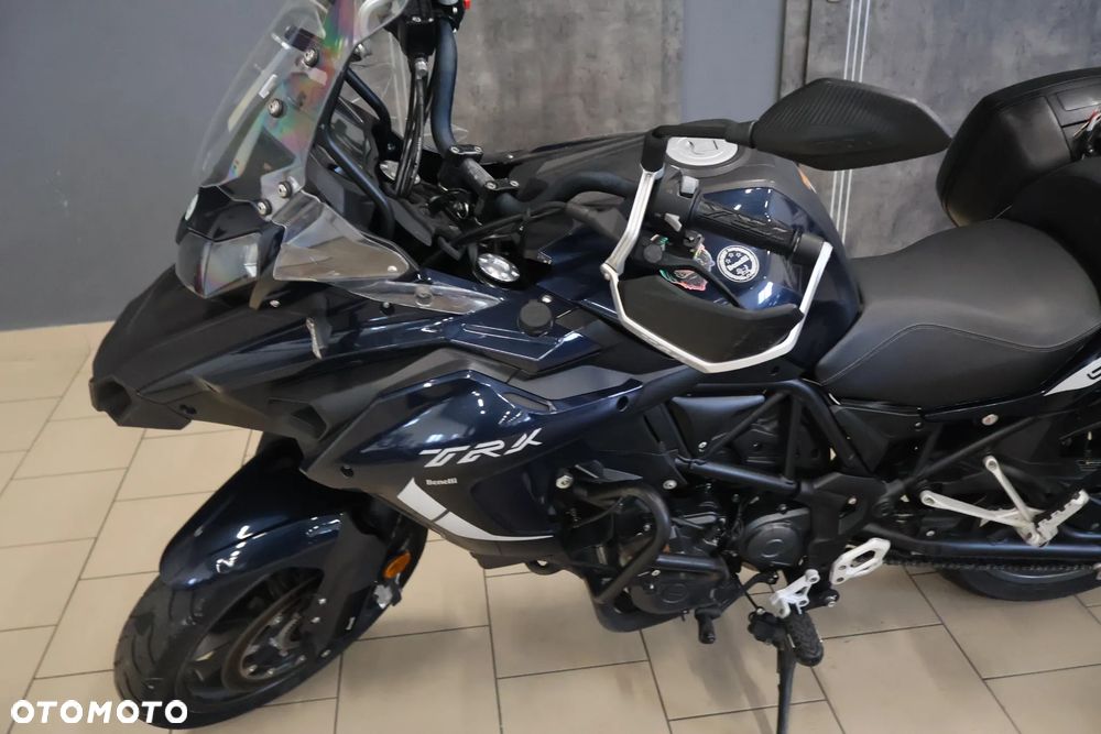 Benelli TRK 502 - 12