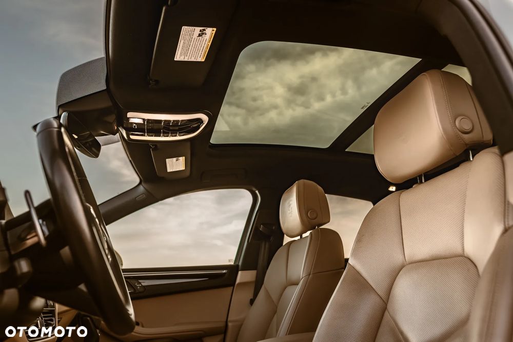 Porsche Macan Standard - 11