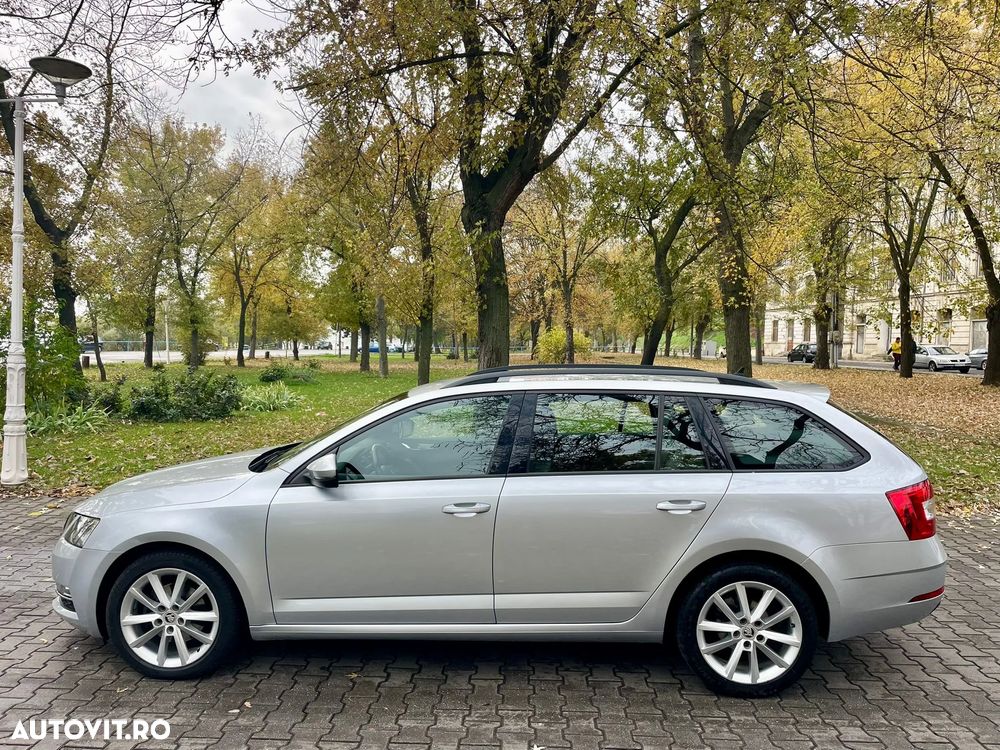 Skoda Octavia 2.0 TDI DSG Premium Edition - 19
