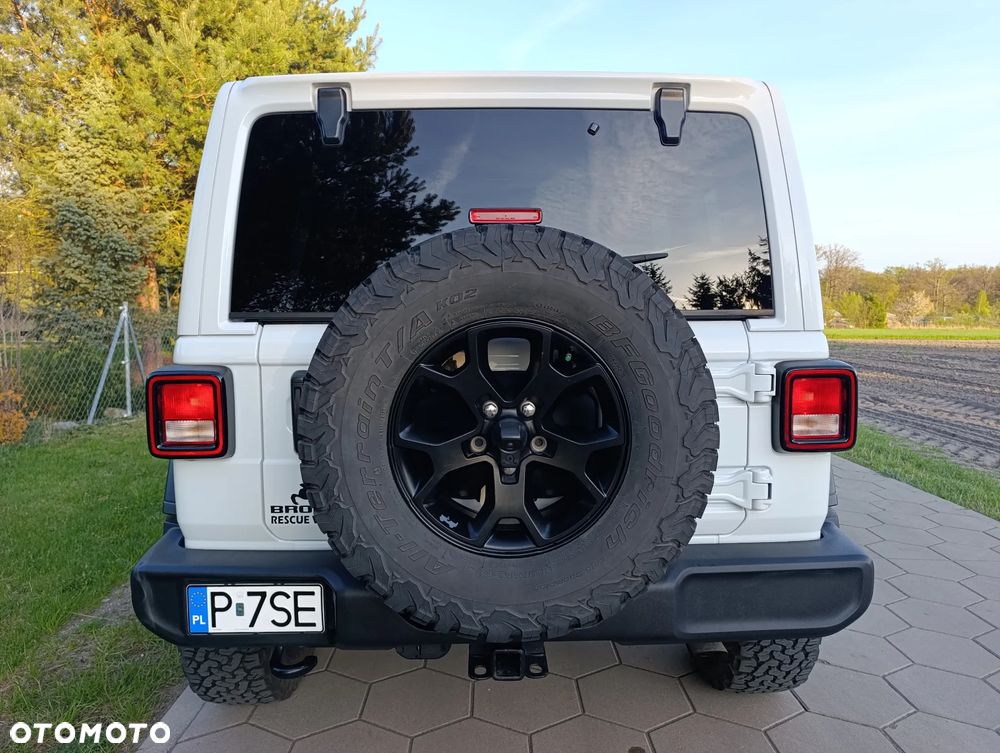 Jeep Wrangler - 7