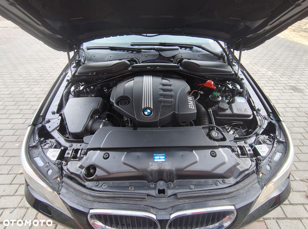 BMW Seria 5 520d Edition Lifestyle - 8