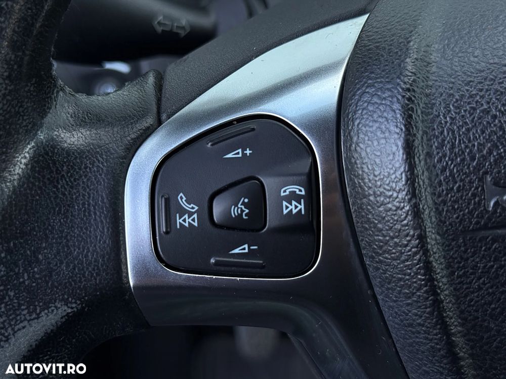 Ford Fiesta 1.5 TDCi Ambiente - 22