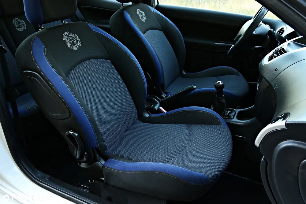 Peugeot 206 plus 206+ 75 Street Racing - 32