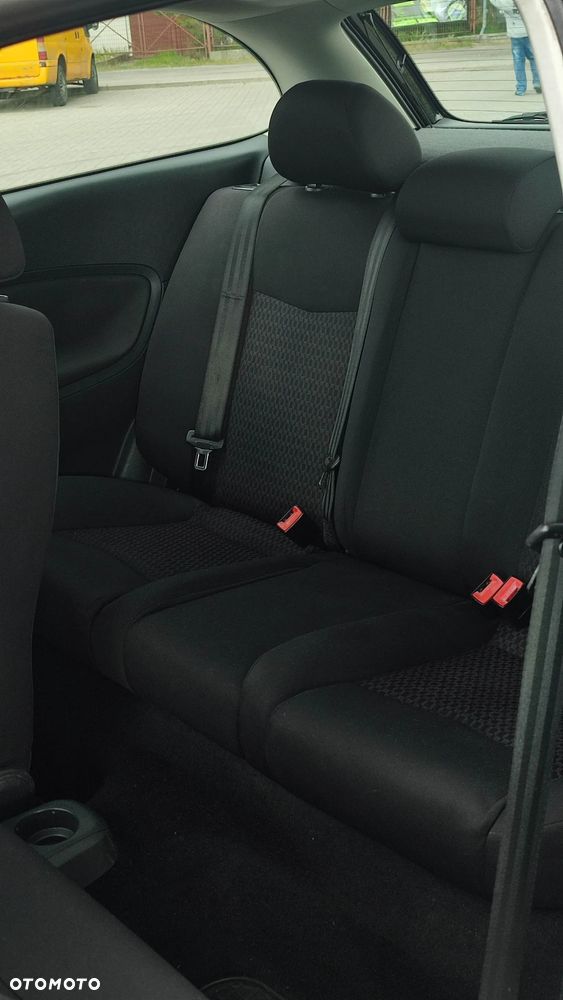 Seat Ibiza 1.4 16V 100 Sport - 16